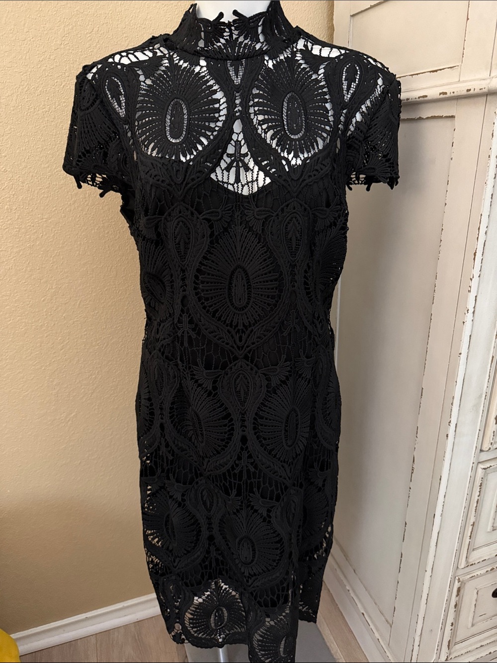 Premier Amour Black Classy Crochet Lace High-Neck Midi Dress